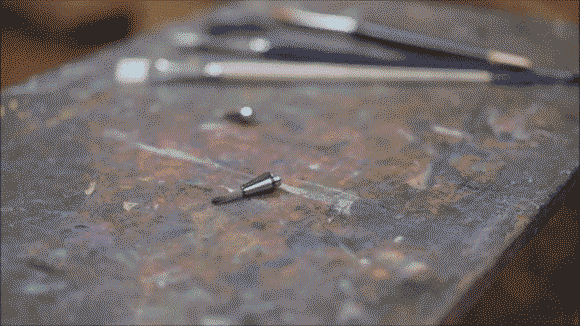 Flip觸控筆：翻轉操作無需藍牙和電池