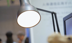 松下展示智能家居無線開關:無需電池即可工作