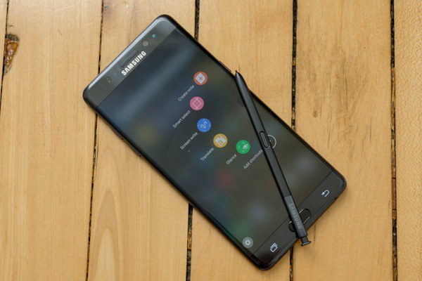 三星早知Note7替換機仍有問題 誤發(fā)短信穩(wěn)重用戶