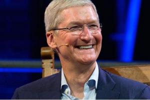 全球互聯網最強大腦齊聚深圳 庫克也來了