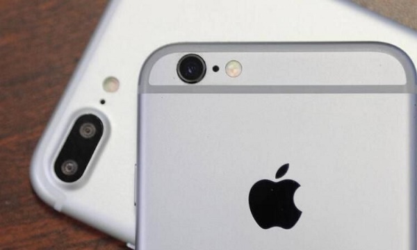 網(wǎng)友曝iPhone7不在服務區(qū) 間歇性無法接聽電話