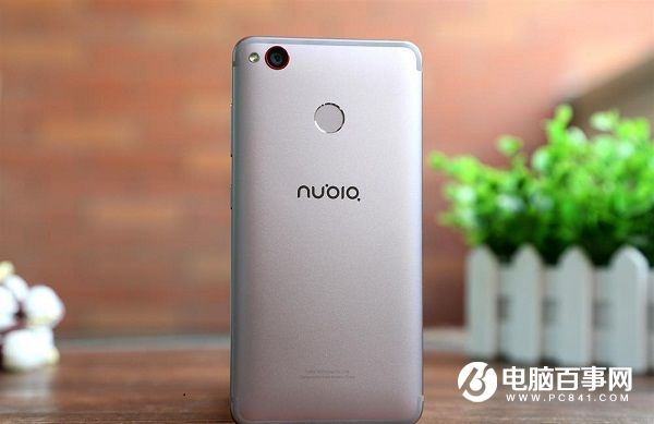 簡約弧形天線設計 nubia Z11 miniS圖賞
