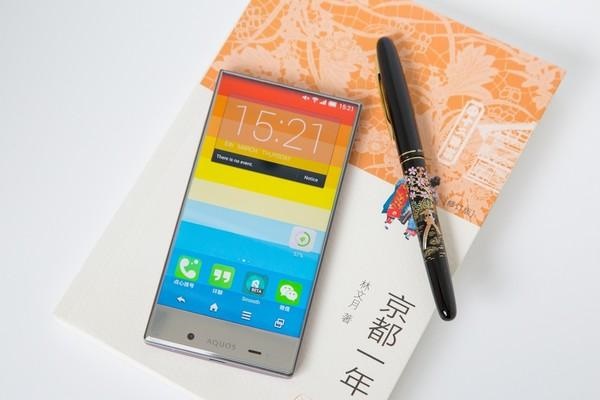 小米MIX概念要上天 網(wǎng)友不服狂曬真機(jī)