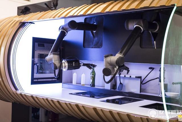 機器大廚可以做100多道菜 售價62萬你買賬嗎？