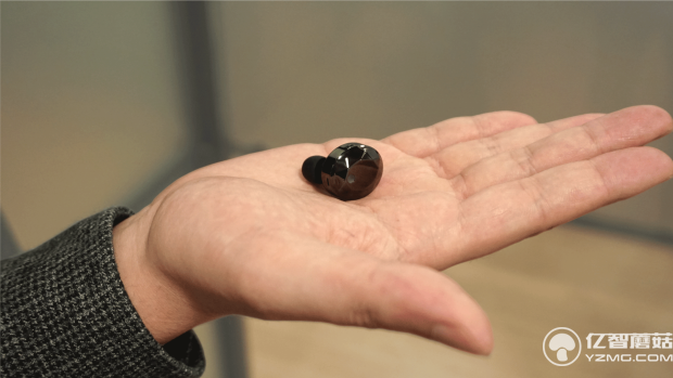 寧聾不戴助聽器？別自卑！這款助聽器又帥又好用