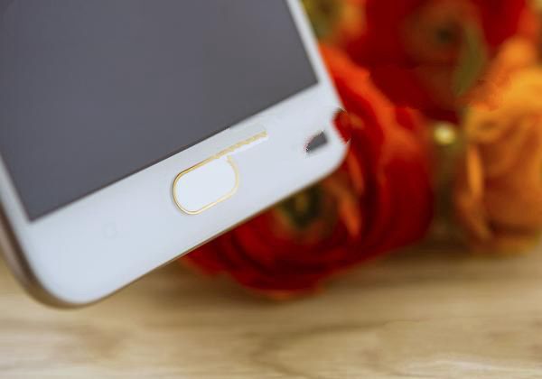 OPPO A57好看嗎 外觀顏值評測