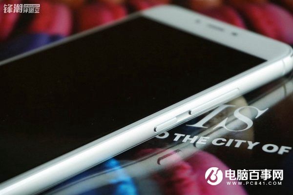 高顏值玻璃機身 魅藍X圖賞