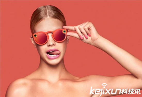 Spectacles可拍照眼鏡 瞬間席卷美國網絡