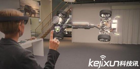 微軟HoloLens軍事應用 坦克內可看清外部環境