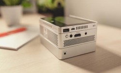 iBeamBLOCK投影儀:相當(dāng)于高清投影儀+移動(dòng)電源合體