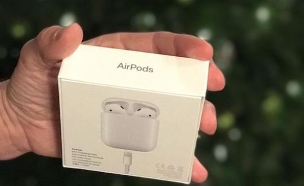 AirPods耳機(jī)開箱：蘋果新的未來！