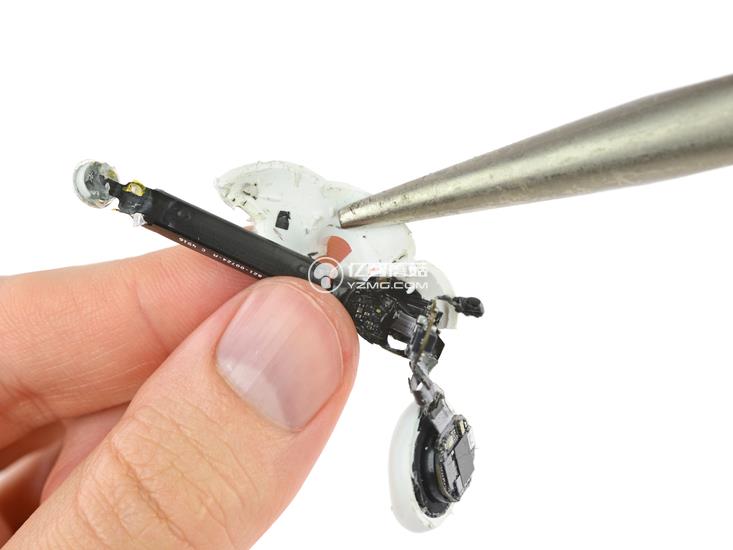 AirPods做工怎么樣 AirPods無(wú)線耳機(jī)拆機(jī)圖解評(píng)測(cè)