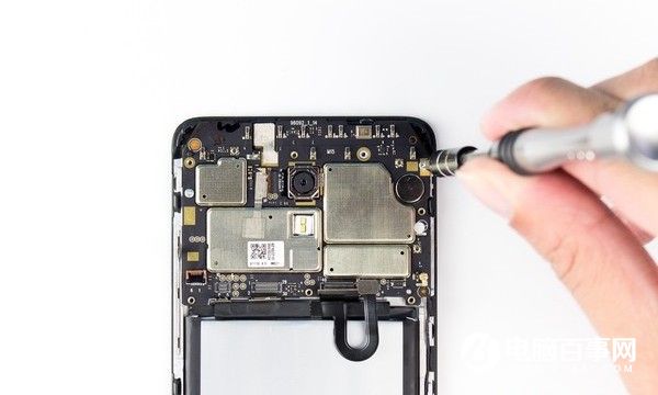 魅藍Note5做工怎么樣 魅藍Note5拆機圖解評測