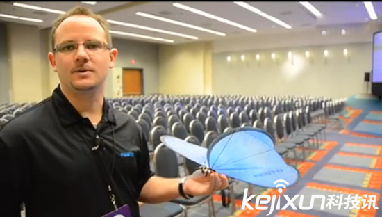 Festo展示三款仿生機(jī)器人 空中翱翔的蝴蝶水母和企鵝