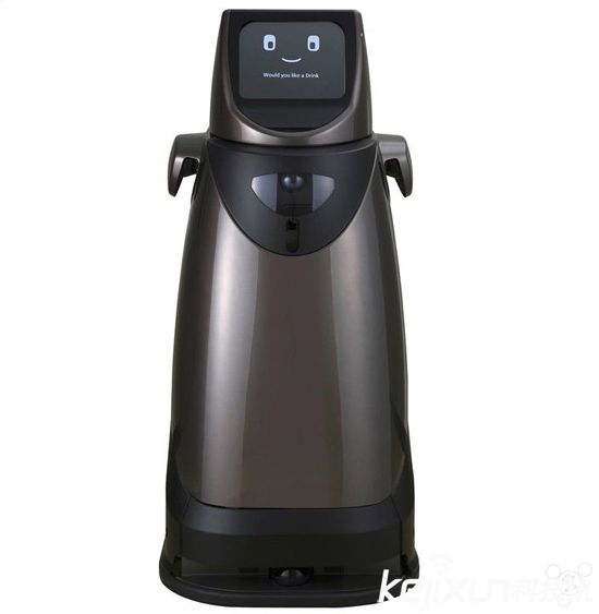 松下HOSPI(R)機(jī)器人投入使用 充當(dāng)機(jī)場(chǎng)和酒店服務(wù)人員
