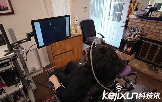 人機(jī)交互新形式 大腦直接控制計(jì)算機(jī)