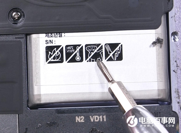 三星S8電池上有個禁狗標簽是什么意思?