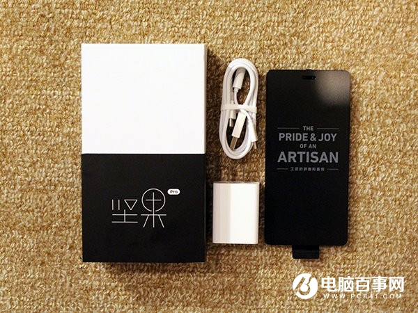 圓滑之中的銳麗異類 堅果Pro簡單上手評測