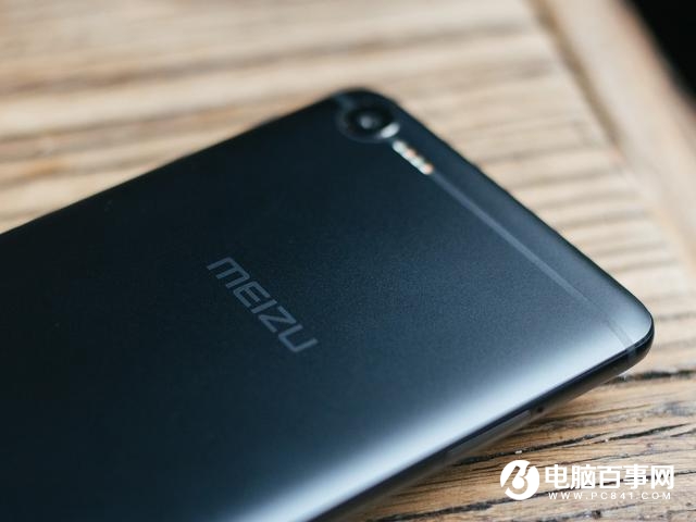 羅永浩放低了姿態(tài) 魅族和錘子誰能走得更遠(yuǎn)?