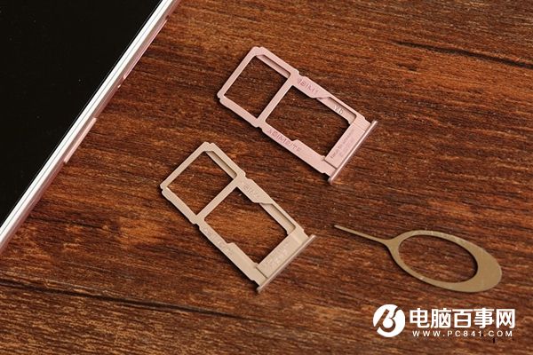 OPPO R9怎么裝卡 OPPO R9手機SIM卡安裝教程