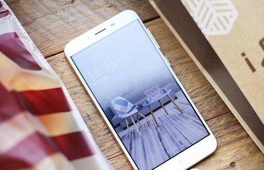 360Vizza與紅米Note5A的區別 360Vizza和紅米Note5A哪個好?