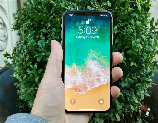 iPhone X人臉識別被吐槽:解鎖速度太慢 懷念指紋!