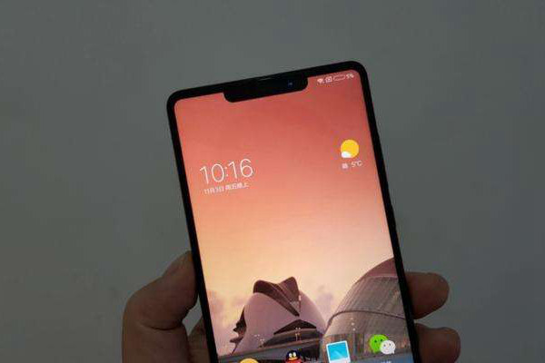 小米MIX2s全面屏手機曝光:下巴消失 網友:iPhone X給退了