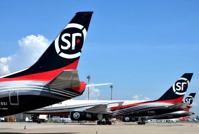 快遞行業(yè)半路殺出一匹“黑馬” 順豐要“慌了”