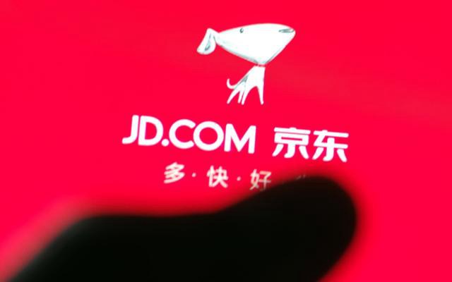 京東不甘心阿里獨(dú)大 將開放個(gè)人開店模式“撅墓”淘寶