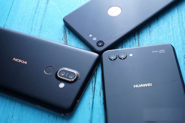 諾基亞7 Plus/堅(jiān)果Pro2/華為Nova2s對比評測 全面屏手機(jī)對決