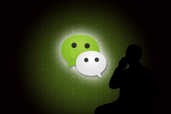 微信收藏拼長圖發朋友圈教程 微信怎么拼圖?