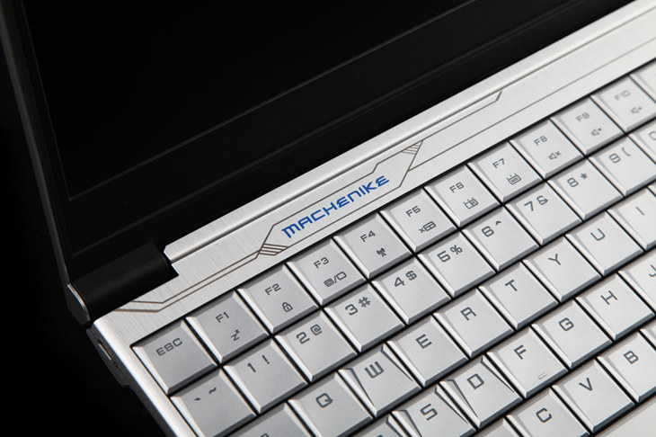 炫酷外觀兼備性能 機械師F117-B游戲本圖賞