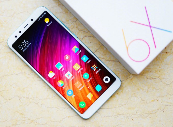 小米6X赤焰紅開箱圖賞 驍龍660性價比爆棚