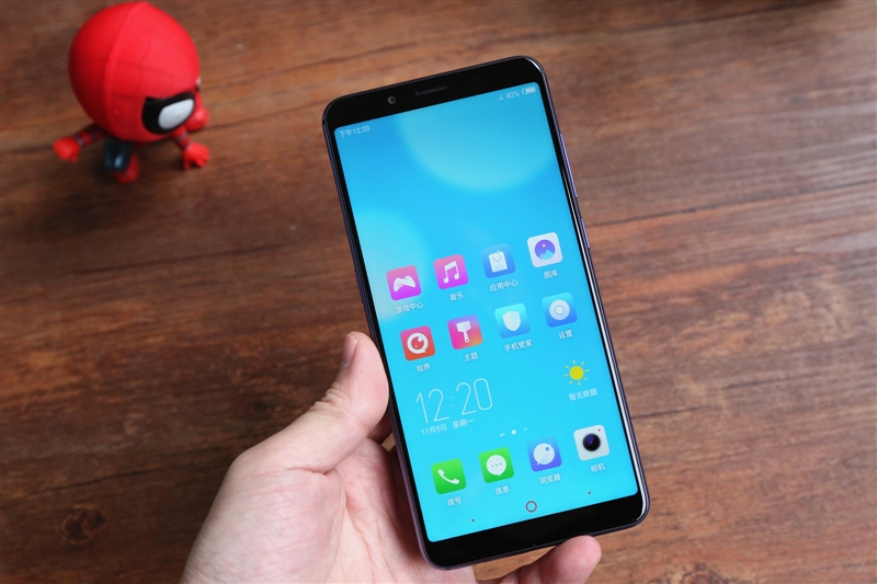 1799元起!努比亞Z18mini評測:3D曲面玻璃+2400萬像素