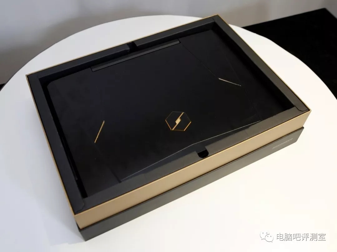 八代U搭配新模具 機械革命X8Ti游戲本評測