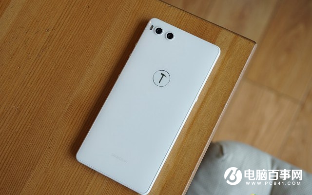 堅果R1白色和黑色哪個好看?堅果R1黑白雙色對比