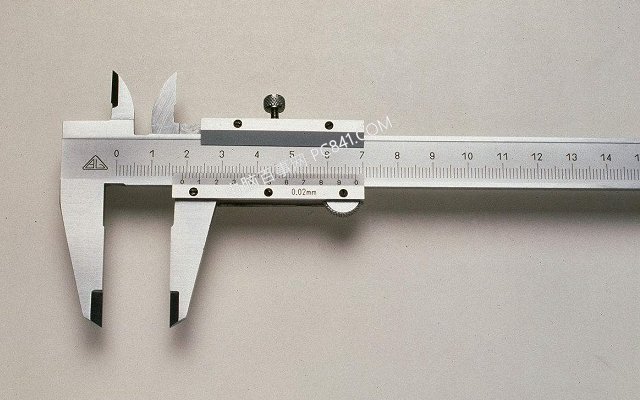 顯示器怎么看好壞?顯示器選購(gòu)知識(shí)掃盲 小白必看!