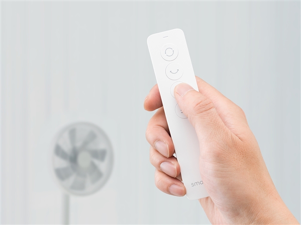 智米自然風風扇發布:支持小愛/內置電池續航20小時