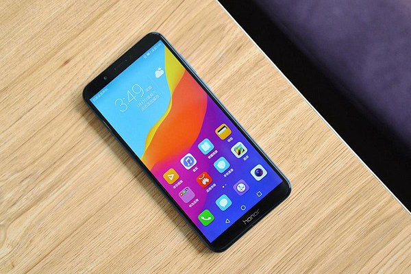 最近買什么千元機好 2018最新6.18值得買的千元手機推薦