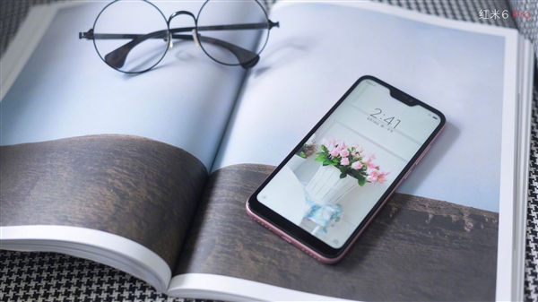 999元起!紅米6 Pro正式發布:小劉海+4000mAh