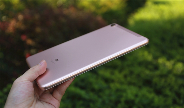 顏值不錯+驍龍660加持 小米平板4開箱圖賞