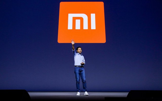 小米8遭網(wǎng)友猛烈吐槽 為什么還賣得那么好?