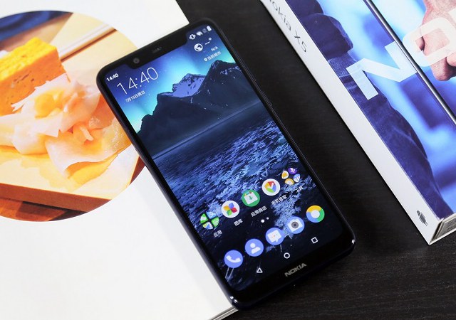 諾基亞X5拆機圖解評測 諾基亞X5做工如何?