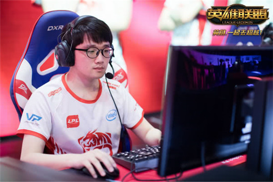 LOLLPL夏季賽8月3日首發(fā)名單公布 Yuuki和Cool新老對(duì)決