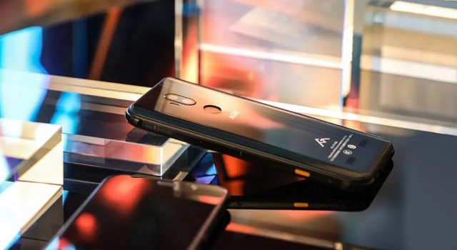 AGM X3發布:地表最強三防手機 3499元起