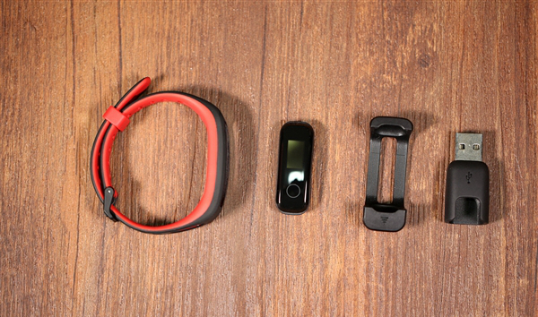 榮耀手環4 Running版圖賞:99元跑步神器