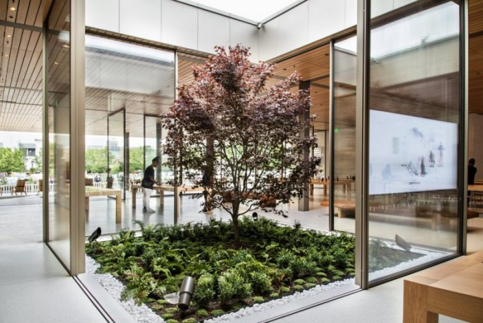 蘋果香榭麗舍大街直營店11月啟幕 盧浮宮店同時關(guān)閉