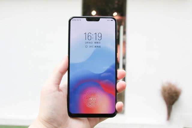 2018屏幕指紋解鎖智能手機推薦 屏幕指紋手機哪些值得買?