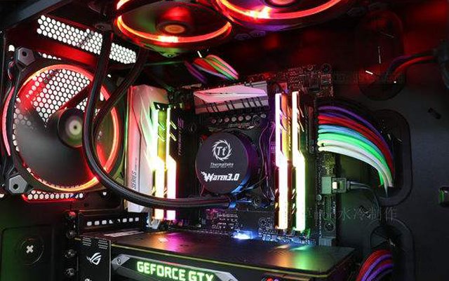 玩游戲筆記本好還是臺式機好？筆記本電腦與臺式電腦的區別對比