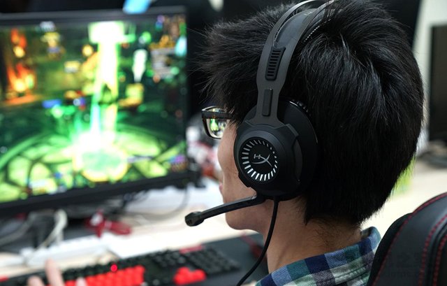 電腦耳機底噪怎么消除,如何解決耳機有底噪問題?